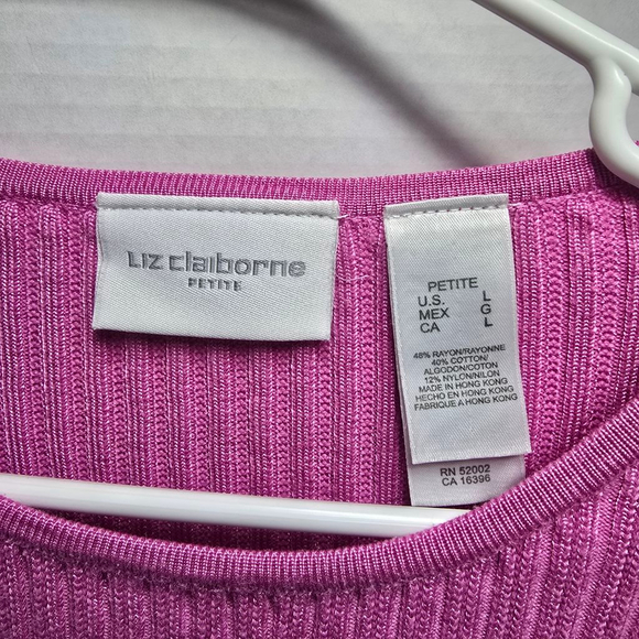 Women's Liz Claiborne Petite Pink Ribbed Crew Neck Sweater LP - Picture 3 of 7